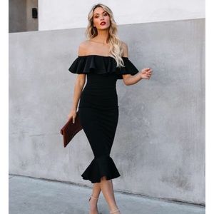 VICI Havana Ruffle Midi Dress Black Medium